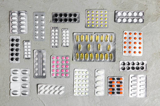 different kinds of blister packaging for pills and tablet