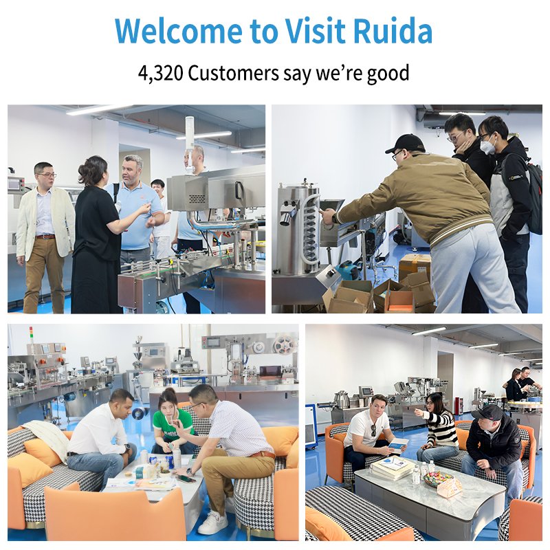 οι πελάτες επισκέπτονται customers visit