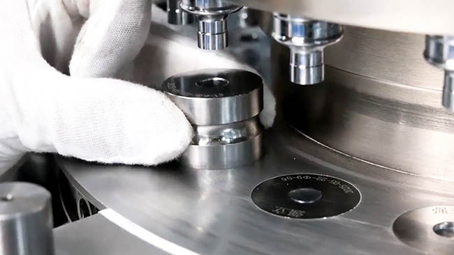 pill press mold change