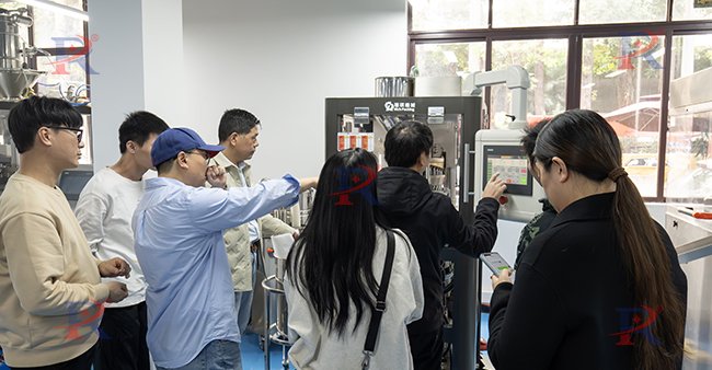 Korean-customer-on-site-test-run-tablet-press-machine