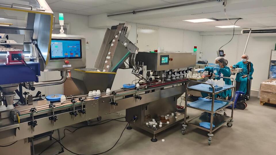 The counting machine is designed for easy operation by female workers